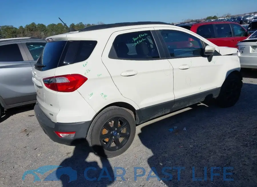 MAJ3S2GEXLC330158# 4