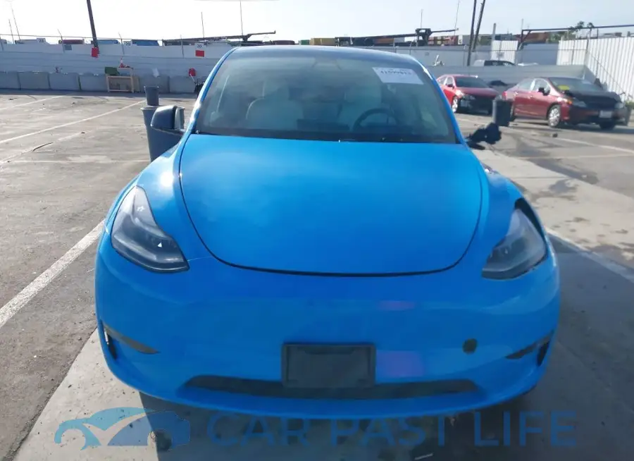 7SAYGDEF6NF406766# 11