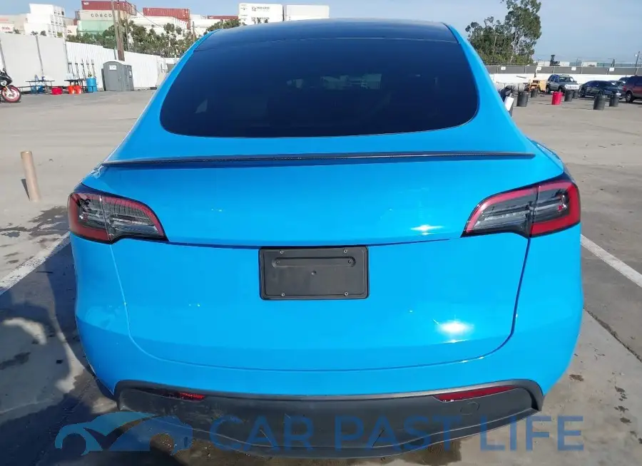 7SAYGDEF6NF406766# 15