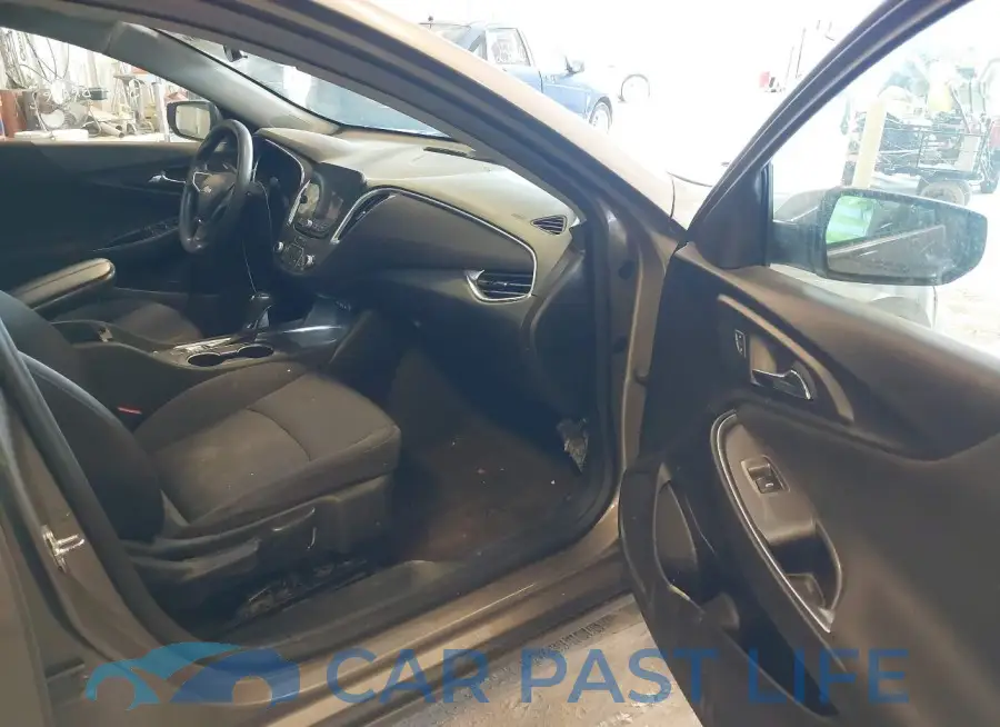 1G1ZD5ST1LF069404# 5