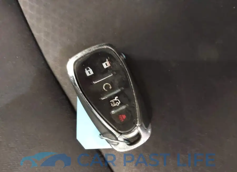 1G1ZD5ST1LF069404# 11