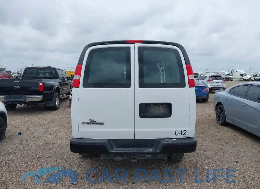1GCWGAF77M1311800# 16