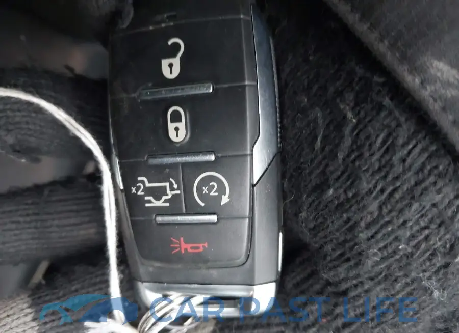 1C6SRFJT3PN519364# 11