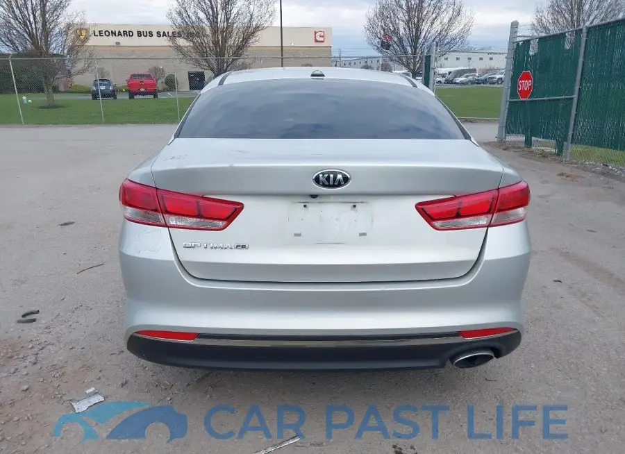 5XXGT4L30HG158951# 15