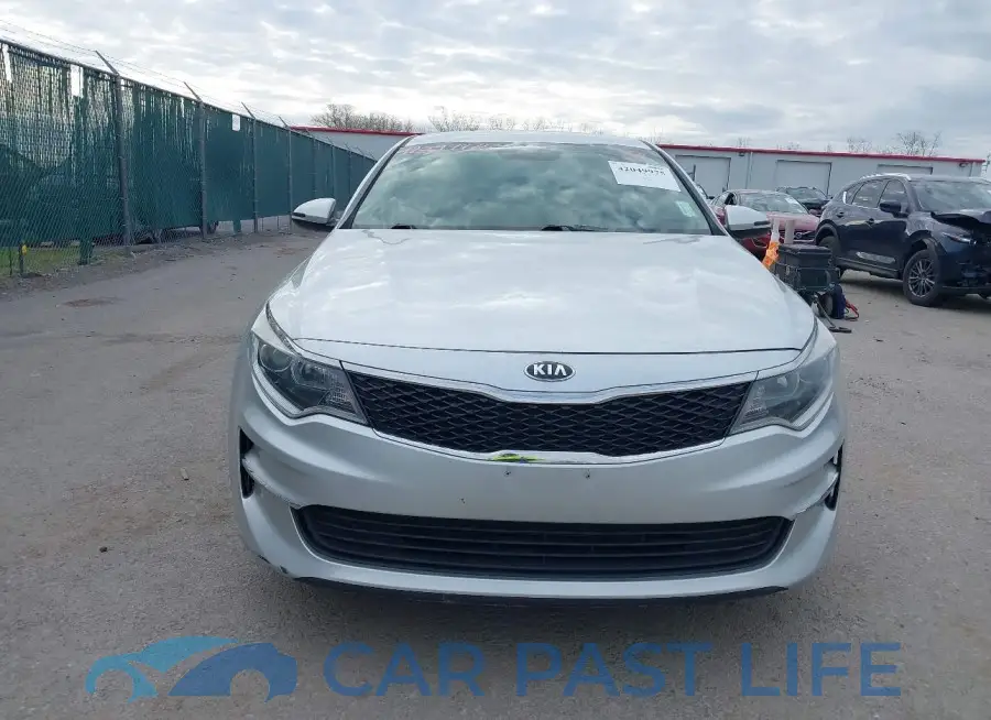 5XXGT4L30HG158951# 11