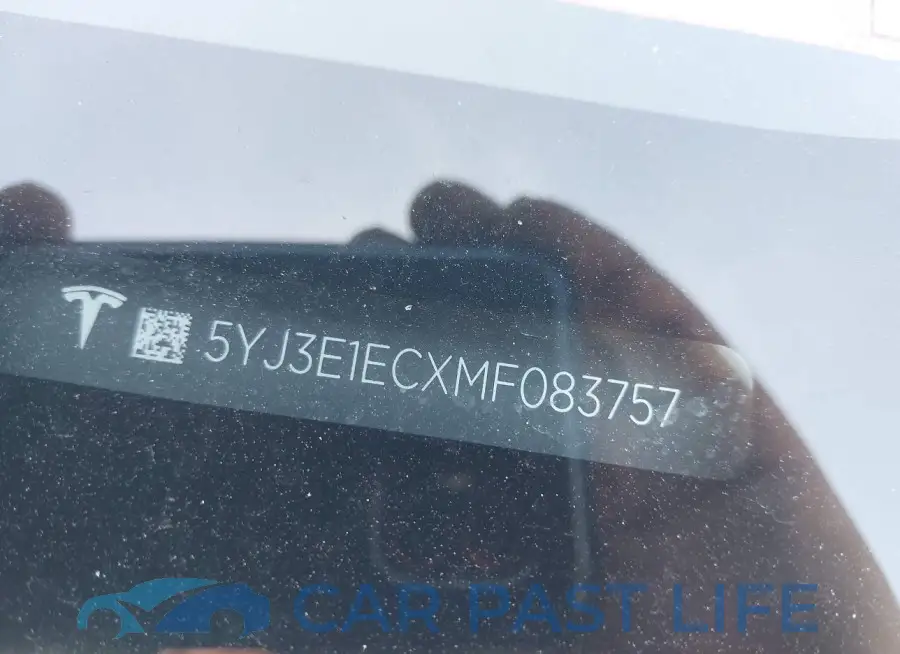 5YJ3E1ECXMF083757# 8