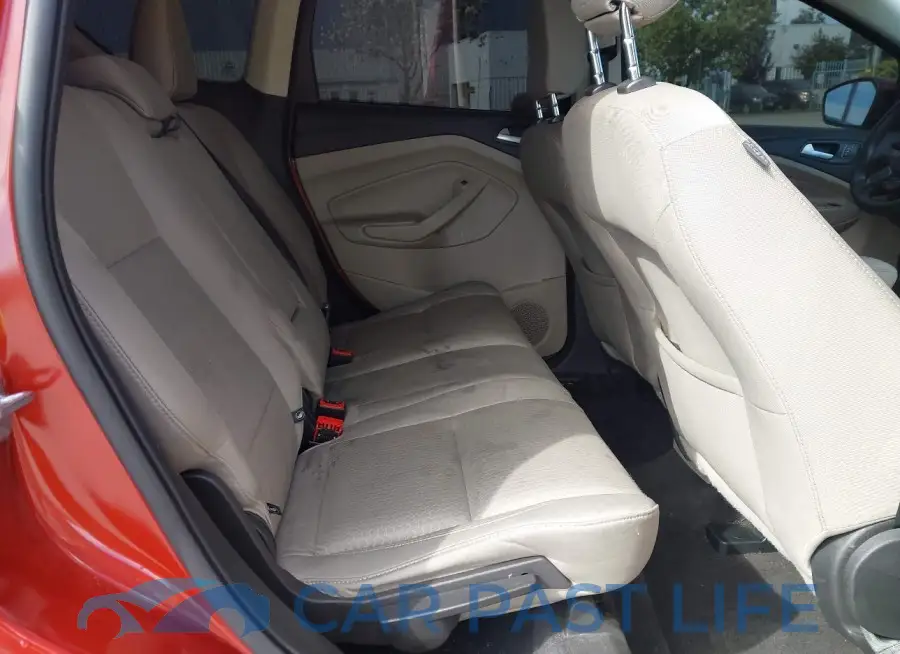 1FMCU0GD9KUB82007# 8