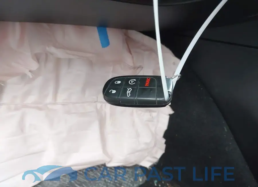 2C3CDXGJ0MH581031# 11