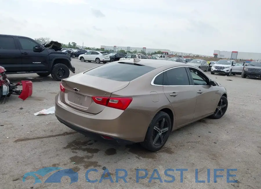 1G1ZD5ST3JF245558# 4