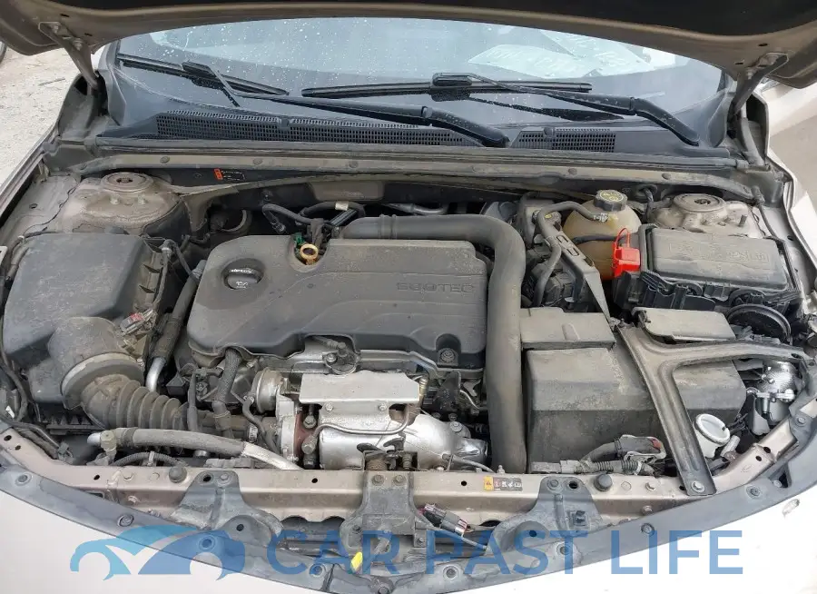 1G1ZD5ST3JF245558# 10
