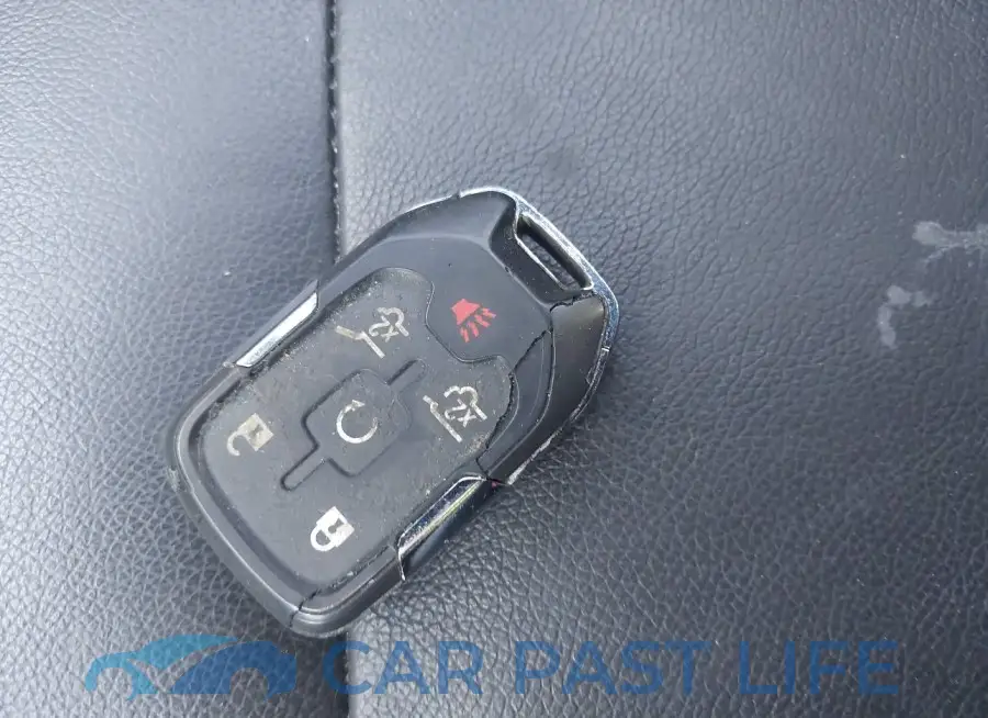 1GNSKBKC4KR391312# 11
