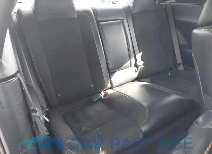 2C3CDZJGXNH242352# 8