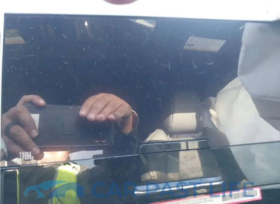 JTMAAAAA3PA016065# 18