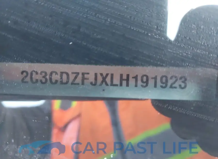 2C3CDZFJXLH191923# 9