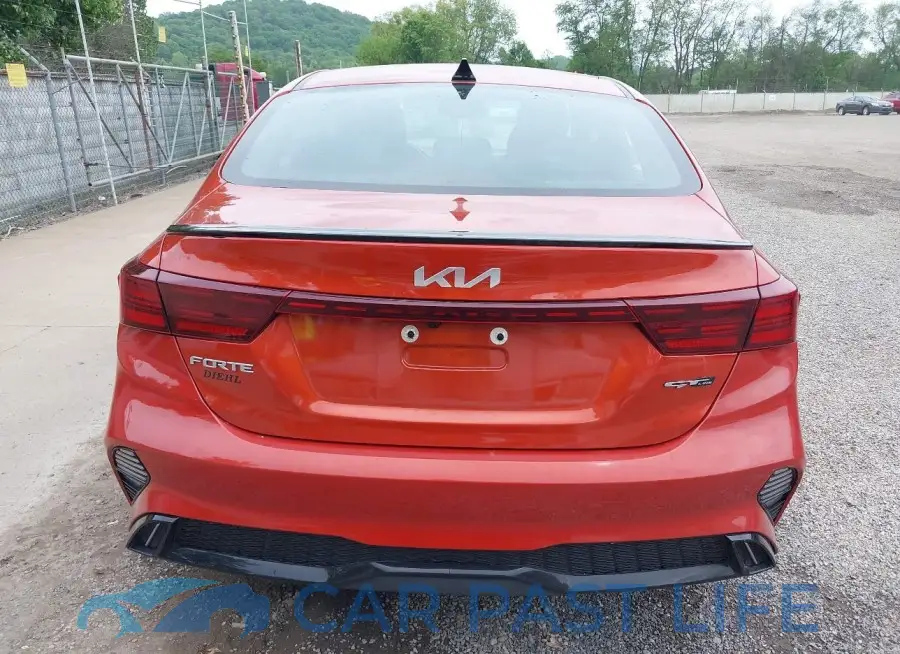 3KPF54AD3PE629435# 16