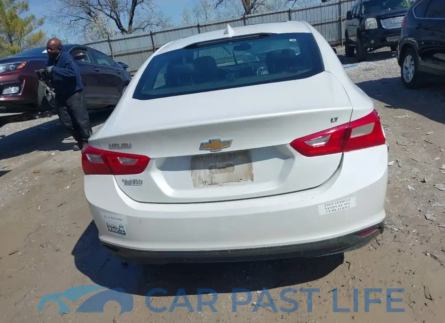 1G1ZD5ST4JF155464# 17