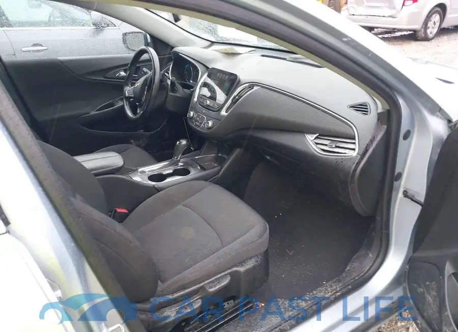 1G1ZD5ST5JF161838# 5
