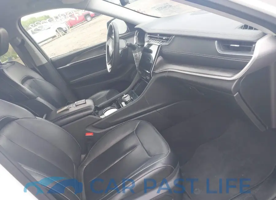 1C4RJHBG8PC518881# 5