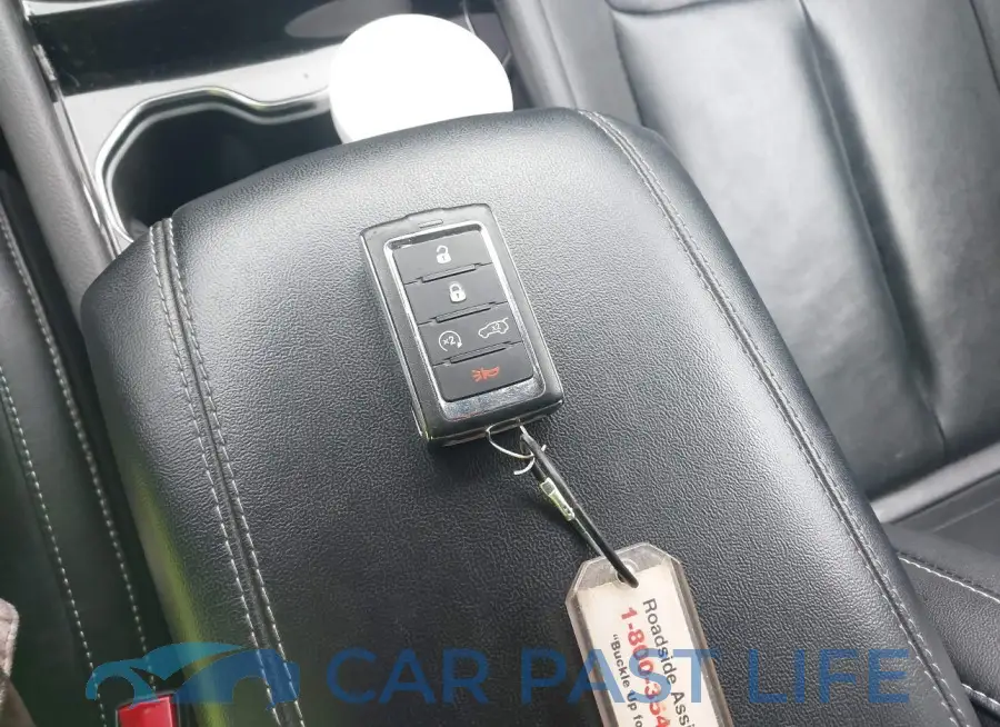 1C4RJHBG8PC518881# 11