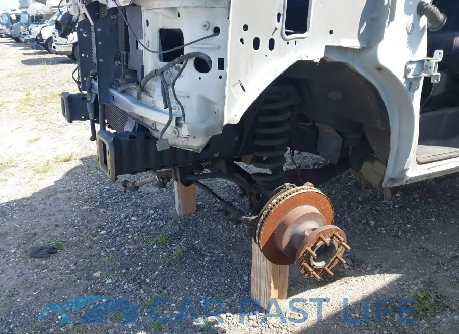 1FDXE4FS6HDC51850# 23