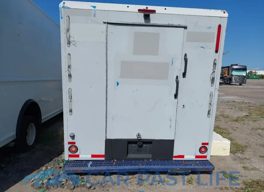 1FDXE4FS6HDC51850# 20