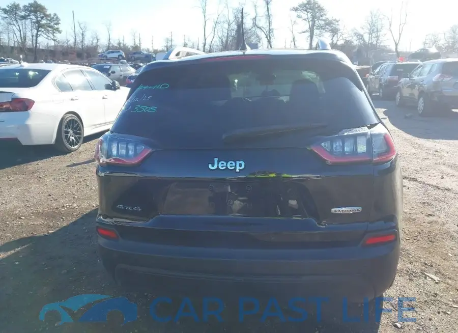1C4PJMLB2KD261304# 16