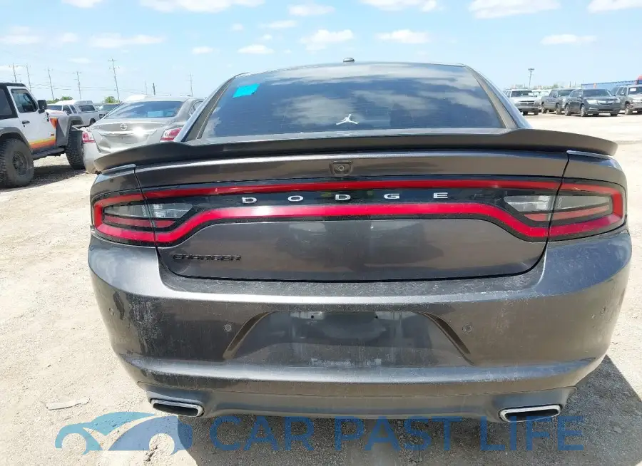 2C3CDXBG6JH206865# 16