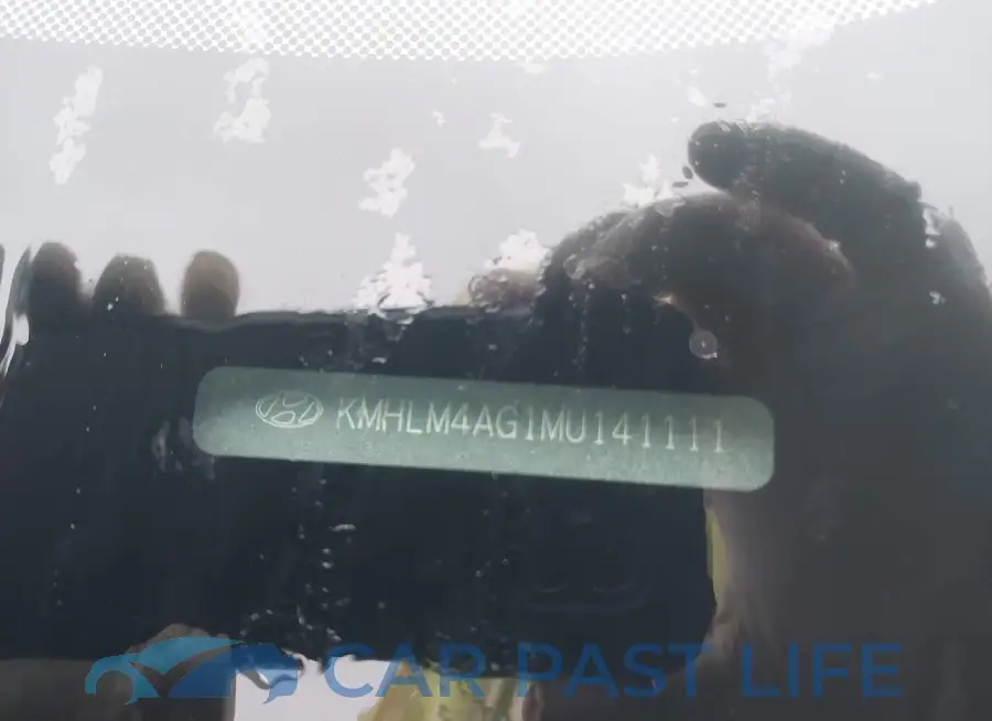 KMHLM4AG1MU141111# 9