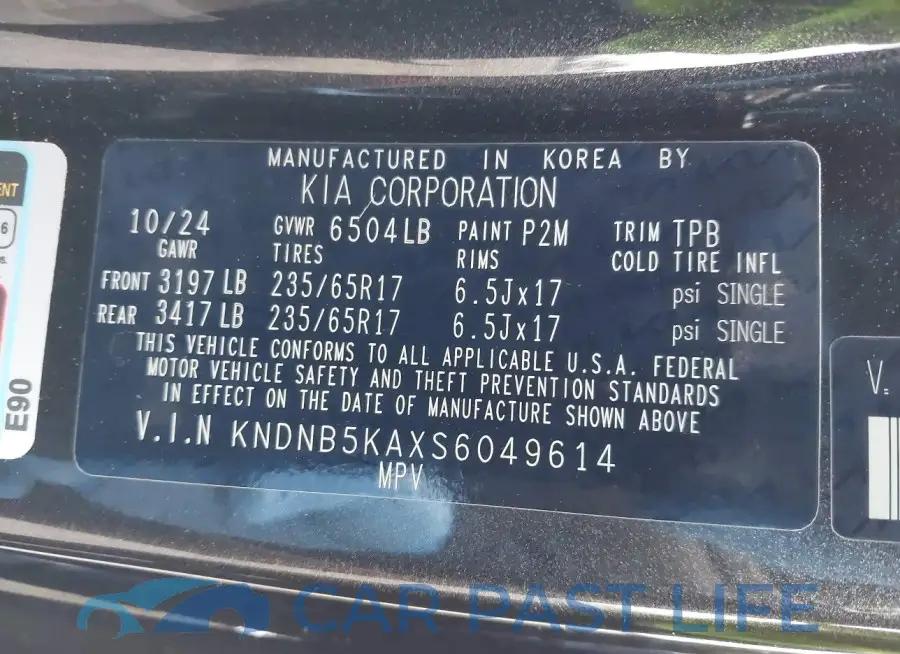 KNDNB5KAXS6049614# 9