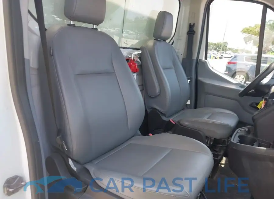 1FDBF8ZM6KKA67975# 8
