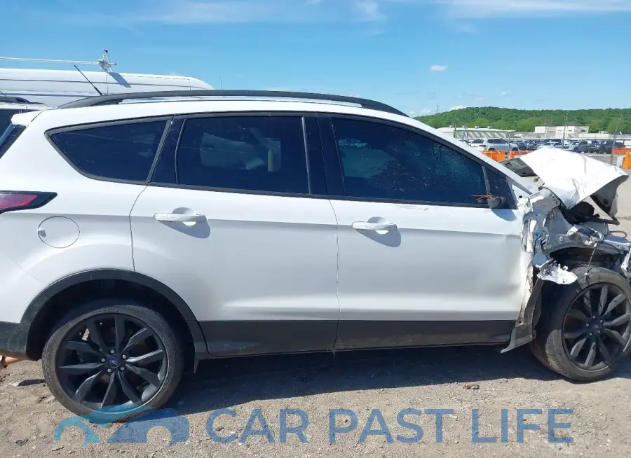 1FMCU9GD2JUC48058# 13