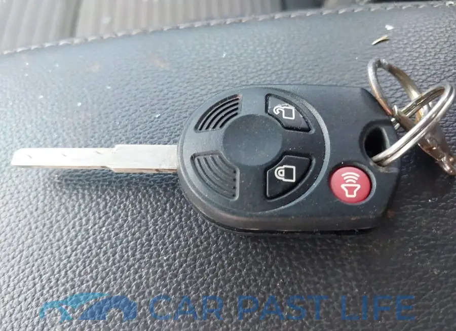 1FMCU9GD2JUC48058# 11