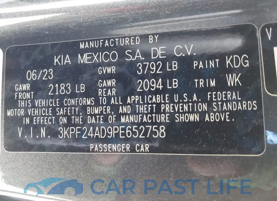 3KPF24AD9PE652758# 9