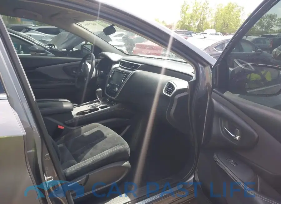 5N1AZ2AS7MC126930# 5