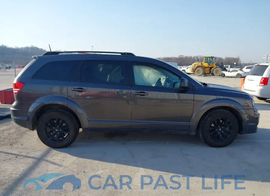 3C4PDCAB0LT276867# 12