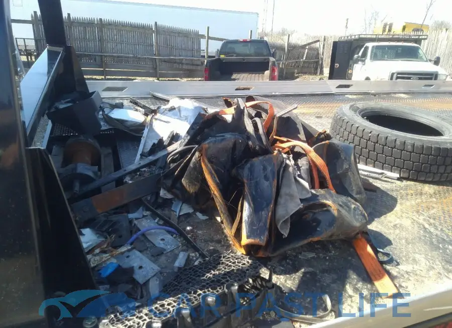 3C7WRMDL4RG173981# 12