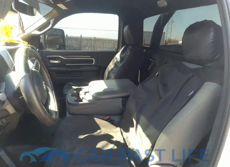 3C7WRMDL4RG173981# 6