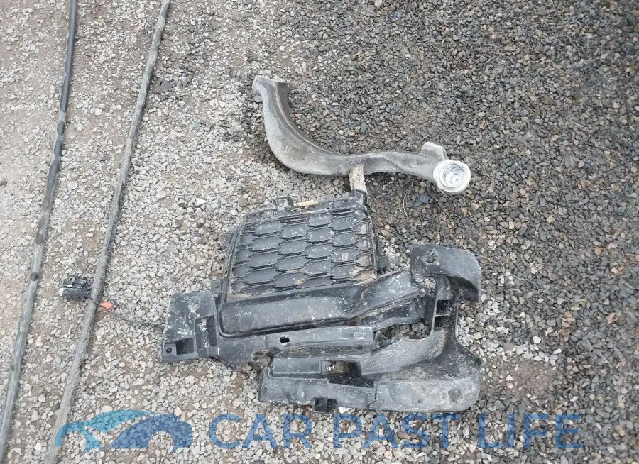 1C4RJKAG9P8872345# 12
