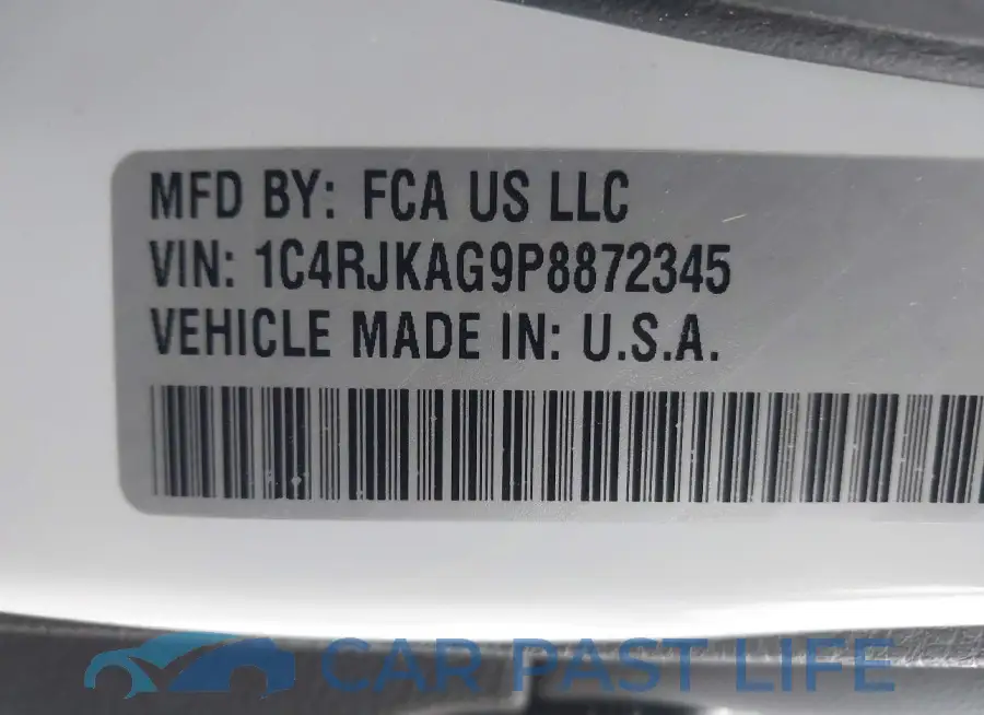 1C4RJKAG9P8872345# 9