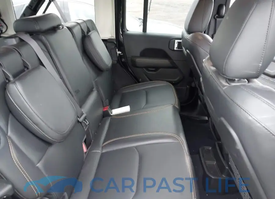 1C4RJXP60RW145296# 8