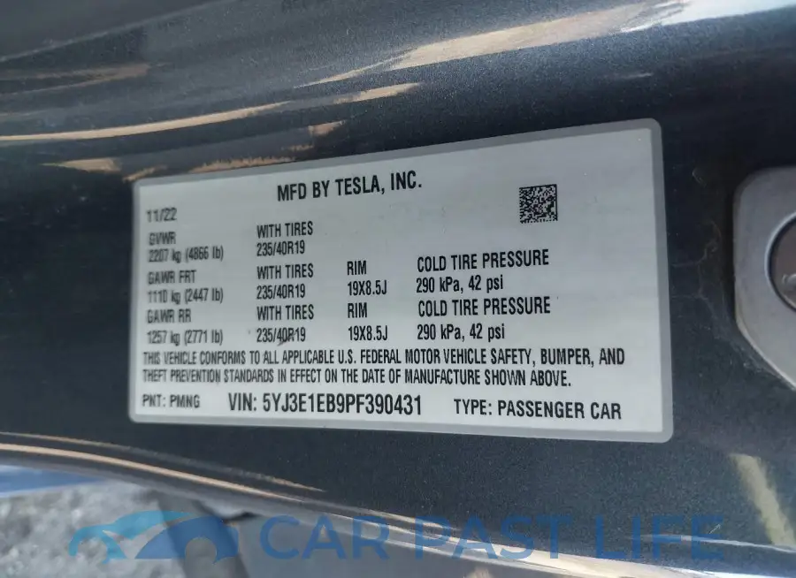 5YJ3E1EB9PF390431# 9