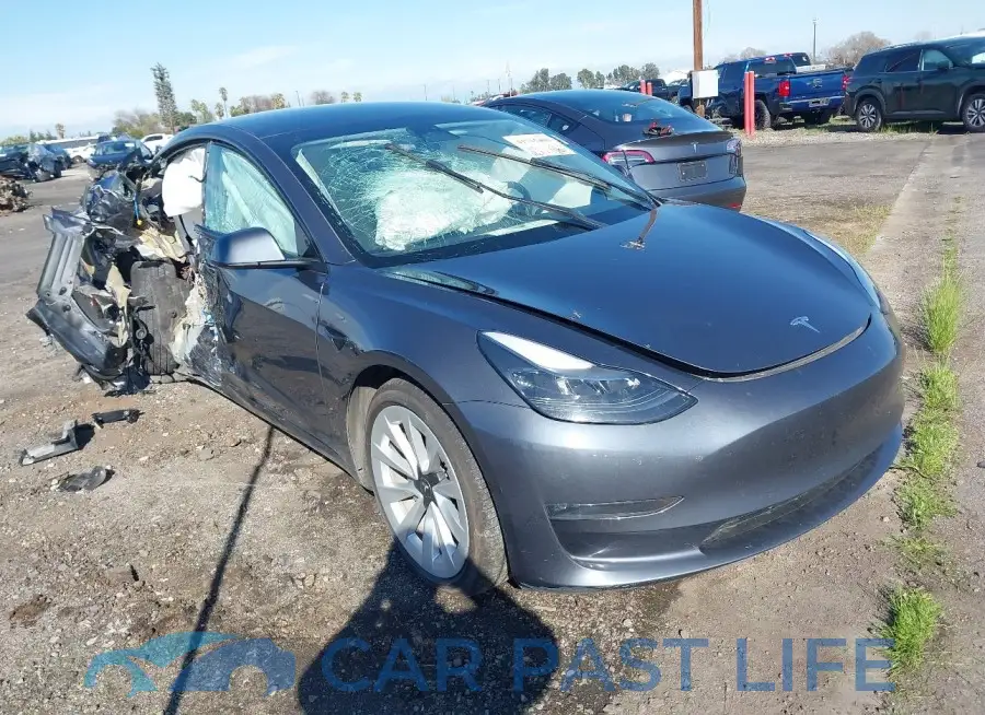 5YJ3E1EB9PF390431# 1