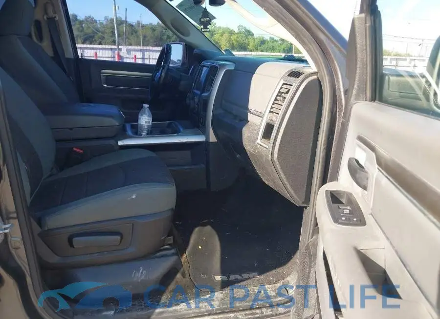 1C6RR6LT9GS169557# 5