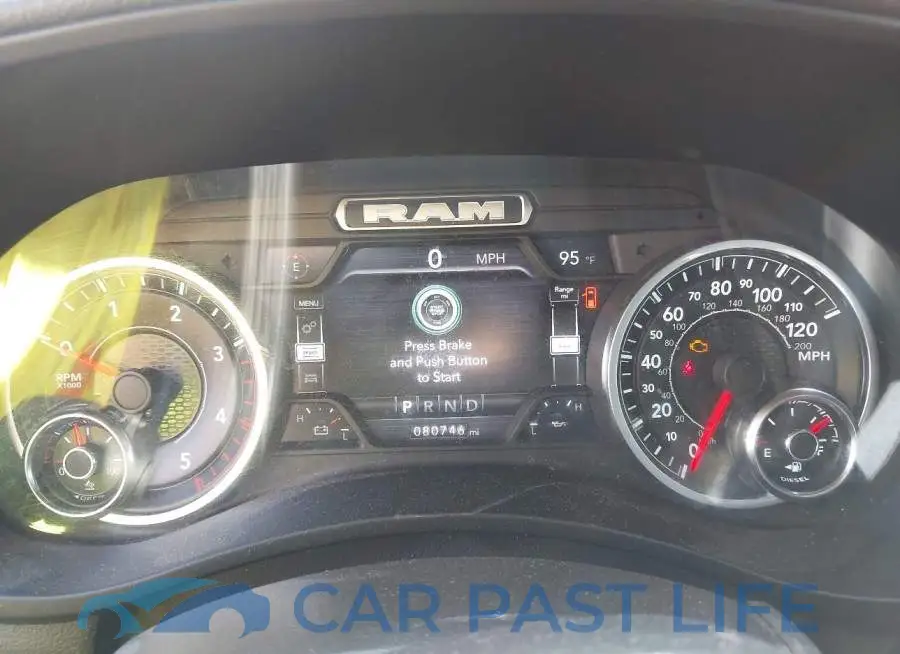 3C63RRHLXNG199915# 5