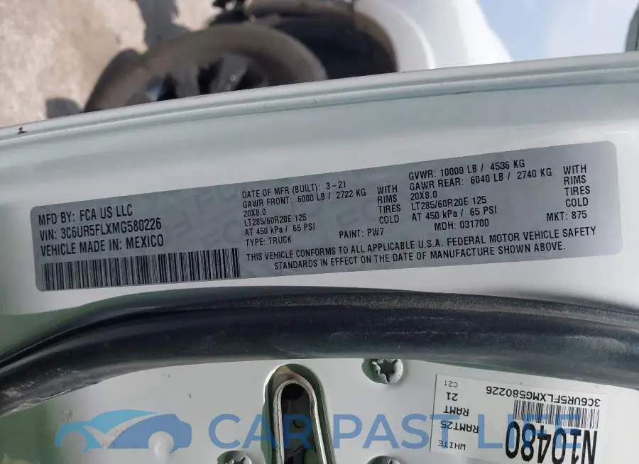 3C6UR5FLXMG580226# 9