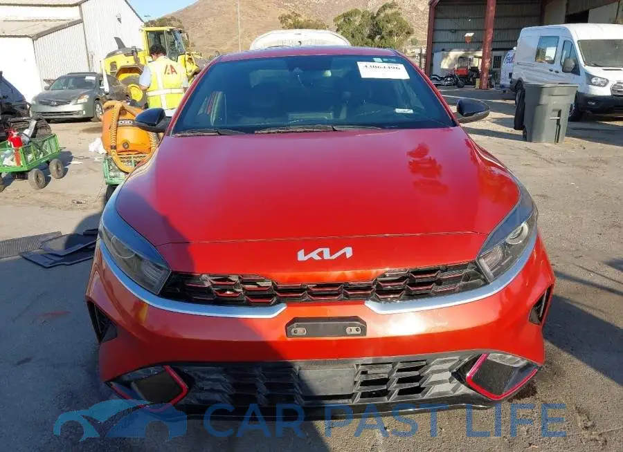 3KPF54AD1PE651773# 12