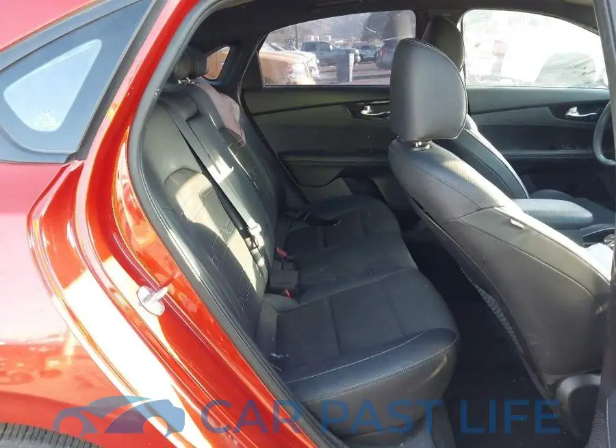 3KPF54AD1PE651773# 8