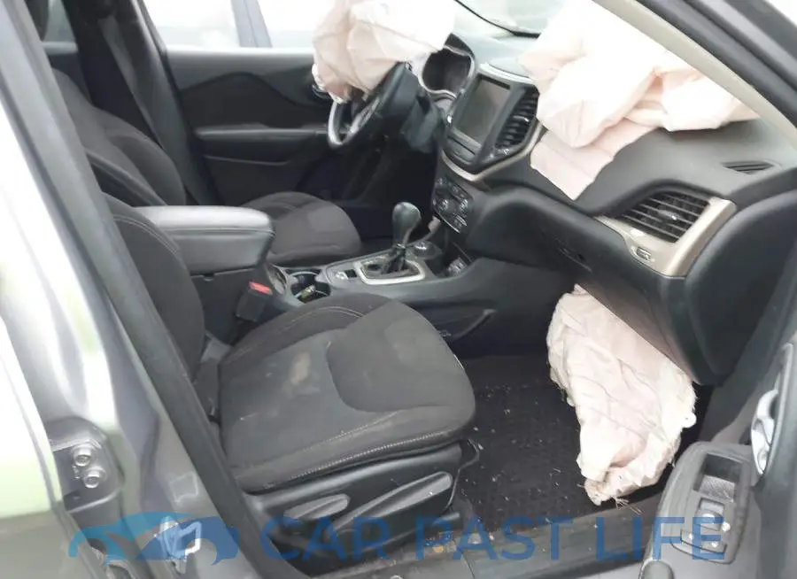 1C4PJMCS3GW327662# 5