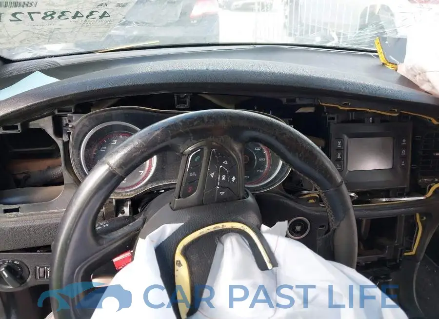 2C3CDXBG7FH812957# 15