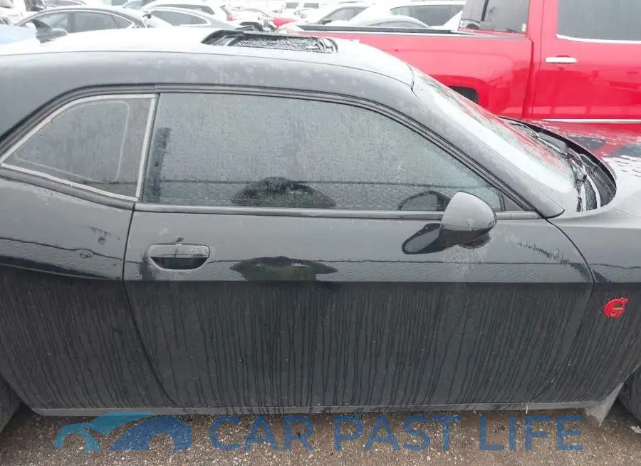 2C3CDZFJ1FH814513# 13
